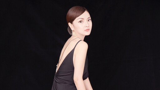 一路生花 - 温奕心