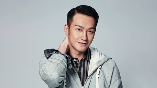 又到聖誕 - 吳浩康