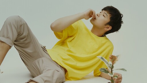 九月底 - 余佳运