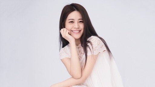 最會裝沒事的人 (52秒) - 張語噥,宏兒 Kuan Hong