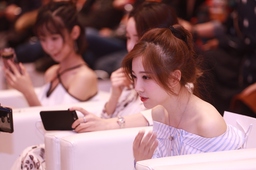 带你去旅行-冯提莫